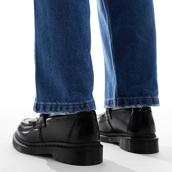 Dr Martens Adrian Snaffle Black Fringe Loafer Size 9 Women / 8 Men NIB - Picture 3 of 10